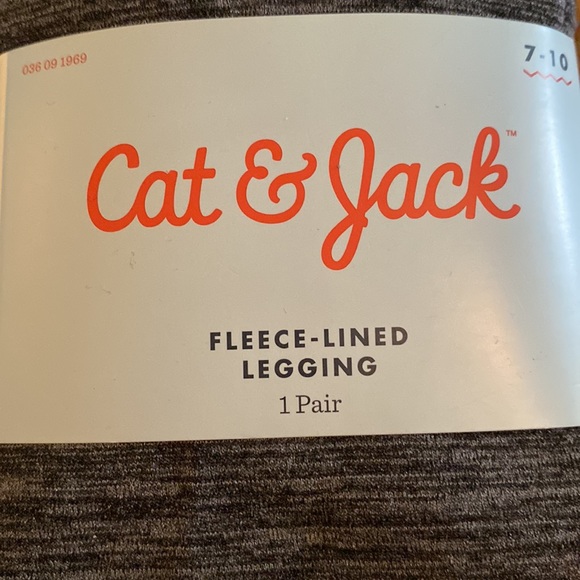 NWT Bundle of 2 pairs of Cat & Jack fleece lined leggings size 7-10 - Picture 3 of 4